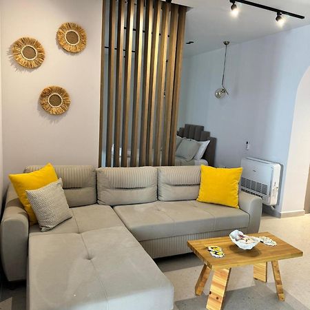 Seahana Apartment Himare Exterior foto